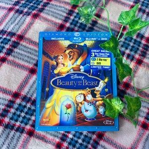 ‘DISNEY’S BEAUTY AND THE BEAST’ BLU-RAY